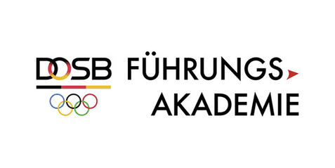Logo der DOSB F&uuml;hrungsakademie mit f&uuml;nf Ringen in den Farben Schwarz, Rot, Gold, Blau, und Gr&uuml;n.