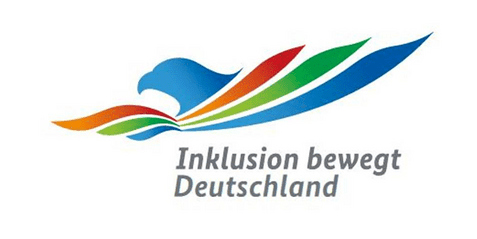Logo von &bdquo;Inklusion bewegt Deutschland&ldquo; mit bunten, geschwungenen Linien und einem stilisierten Vogel.